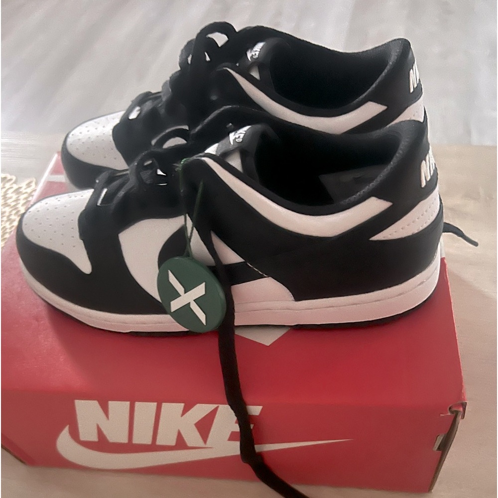 Nike Dunk Low Retro White/ Black Panda